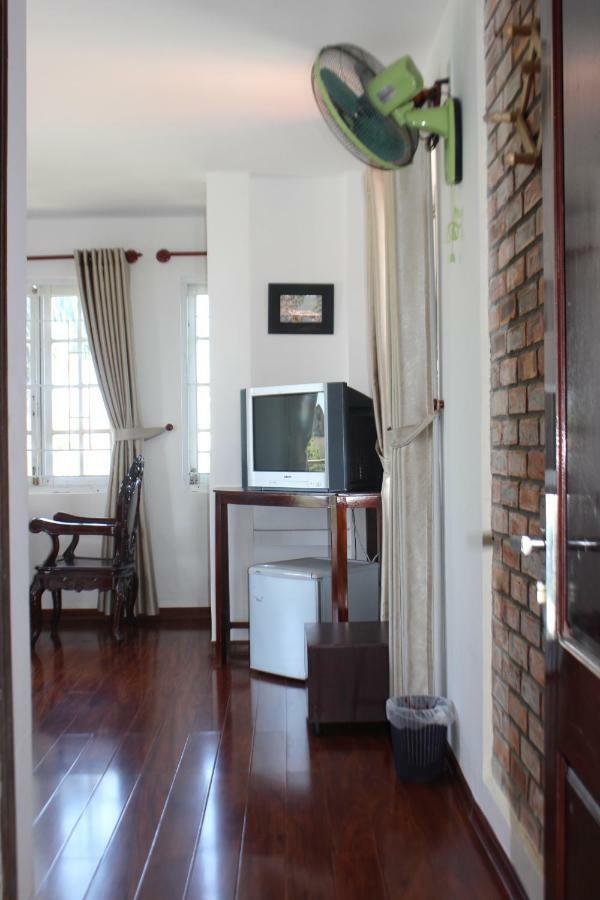 Maison Vu Tri Vien Хюэ Экстерьер фото